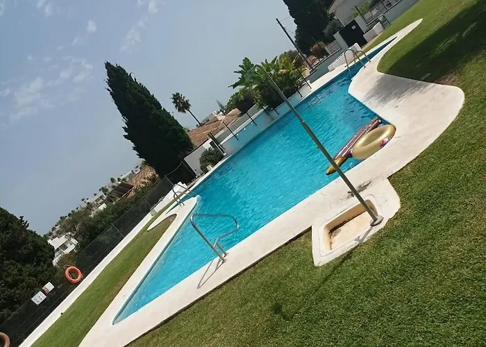 Beautiful Spacious Two Bed Facing The Ocean! * Marbella